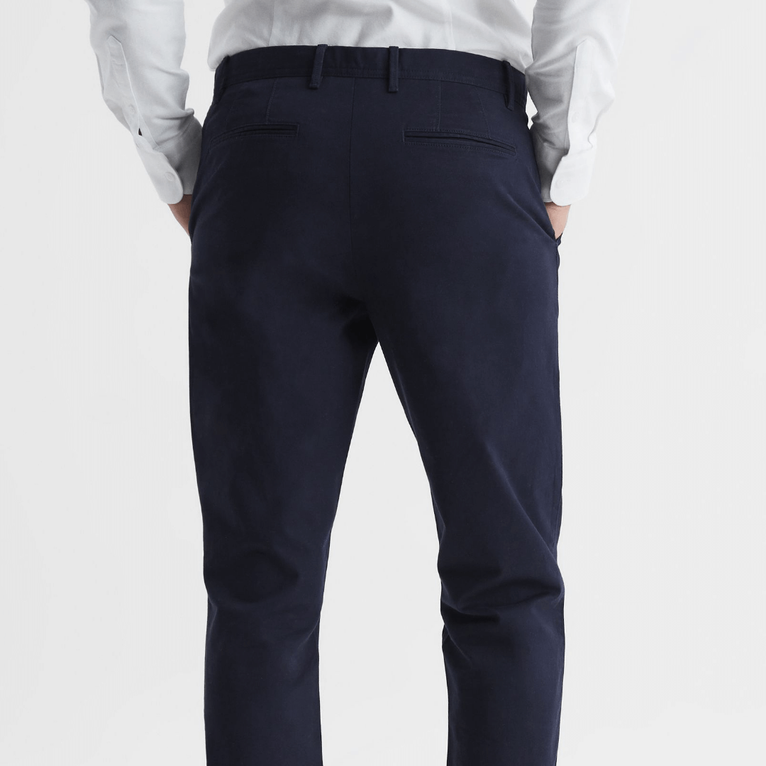 CHINOS